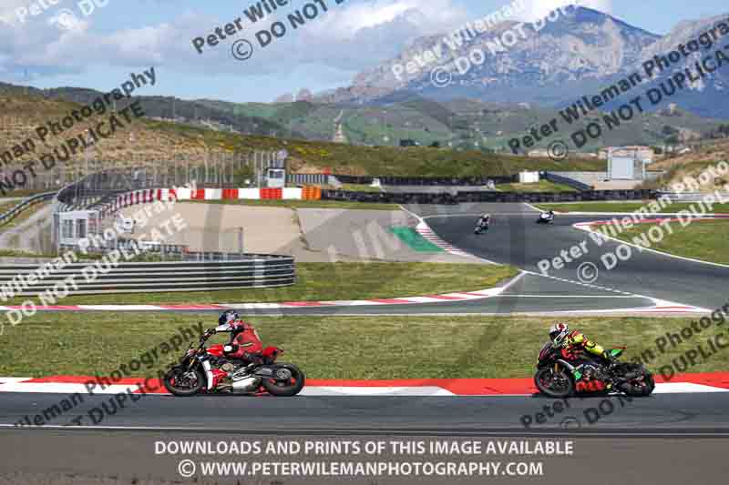 cadwell no limits trackday;cadwell park;cadwell park photographs;cadwell trackday photographs;enduro digital images;event digital images;eventdigitalimages;navarra;no limits trackdays;peter wileman photography;racing digital images;trackday digital images;trackday photos